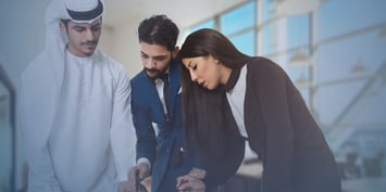 Why are businesses expanding into saudi arabia