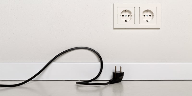 safety-outlet-unplug-power-wall