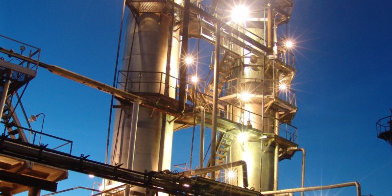 Oil refinery waste products picture